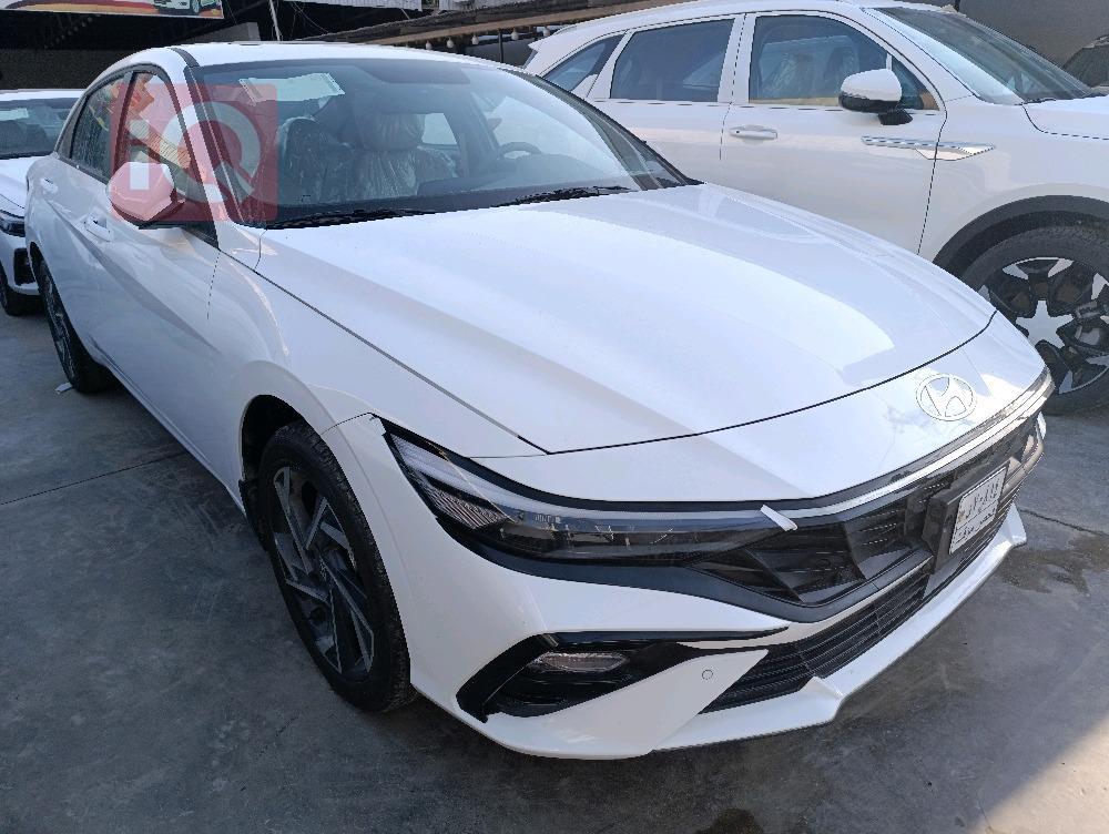 هیوندای ئەلەنترا
